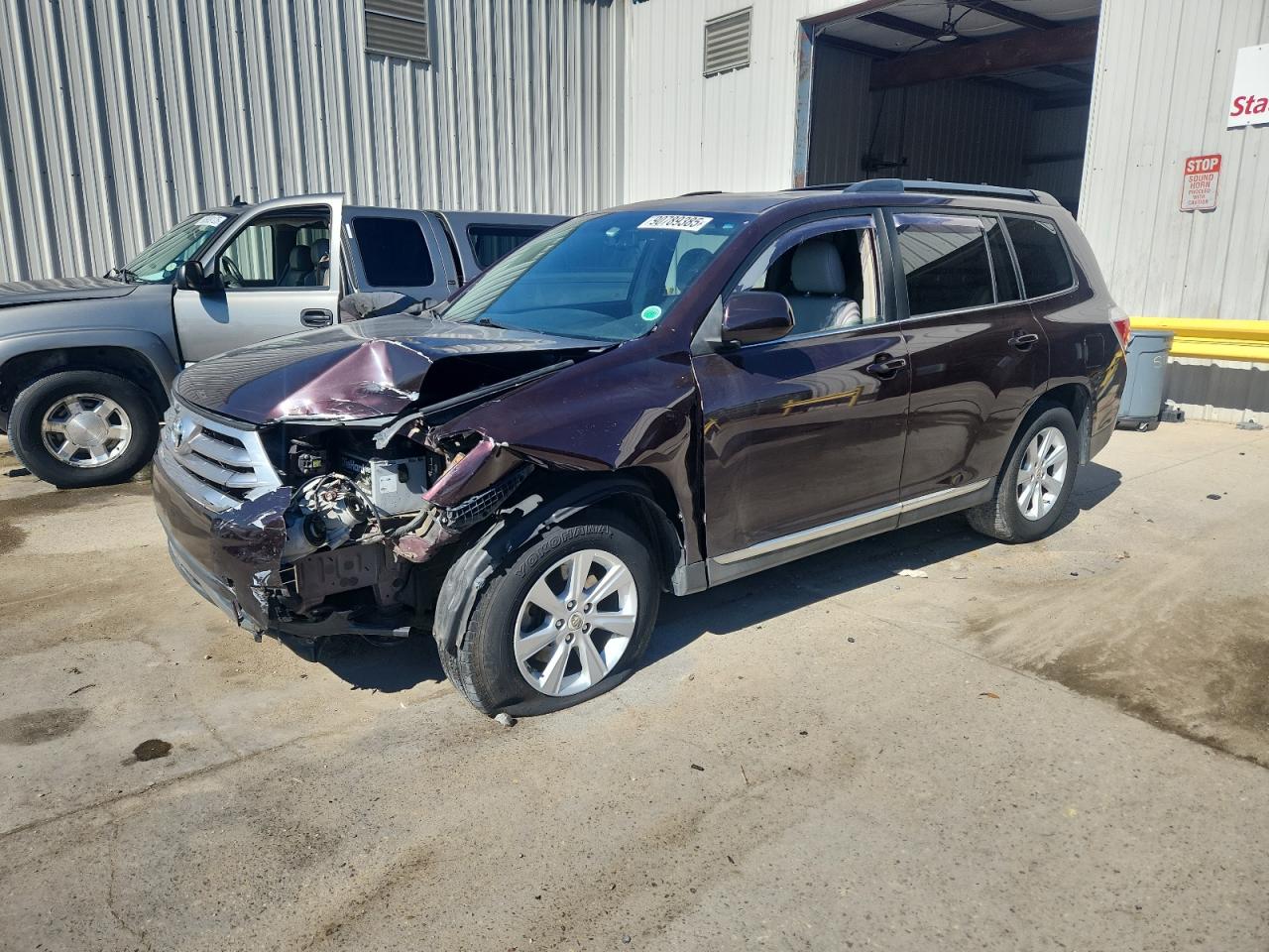 Lot #3291373151 2012 TOYOTA HIGHLANDER