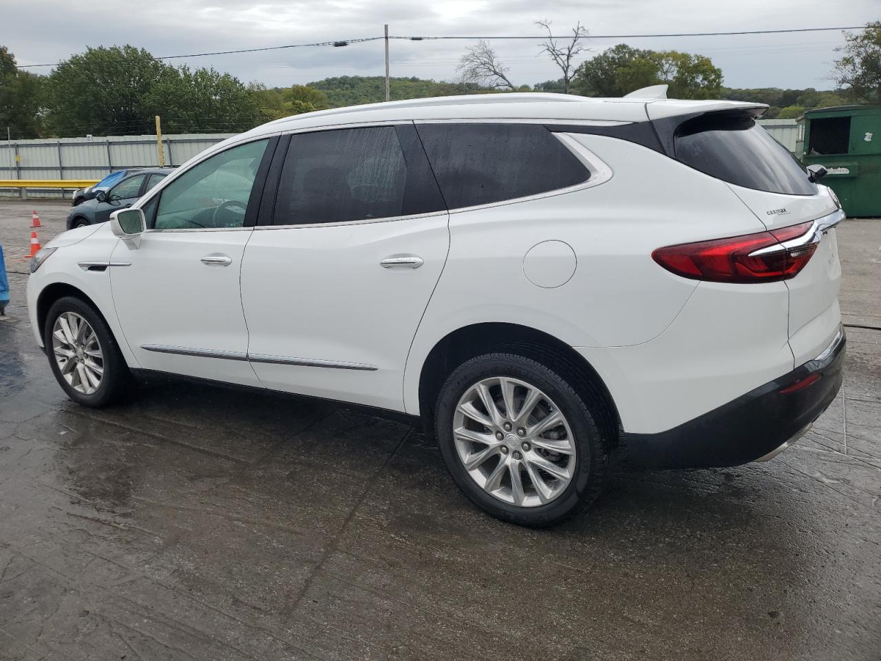 BUICK ENCLAVE ESSENCE