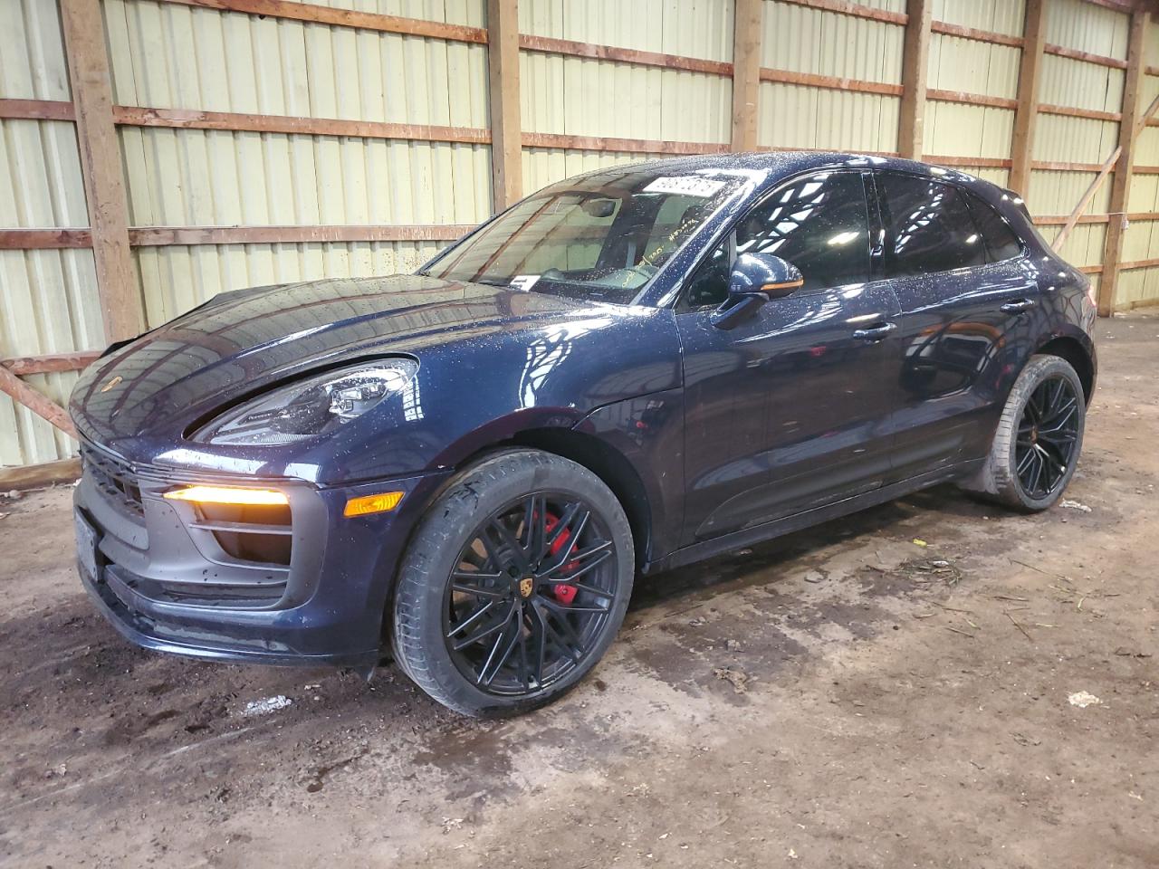 PORSCHE MACAN GTS