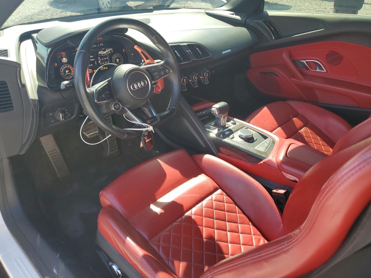 AUDI R8 SPYDER