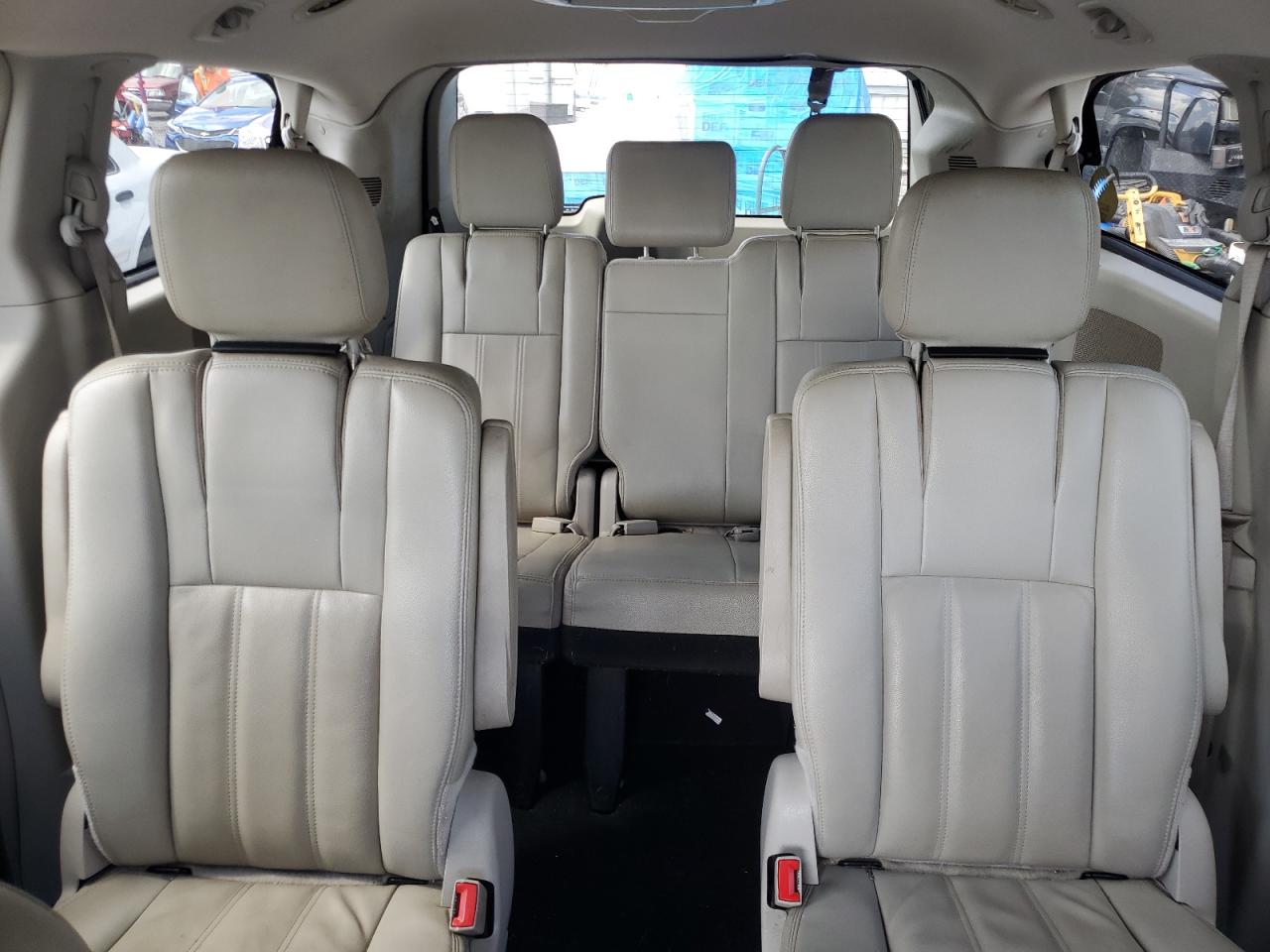 CHRYSLER TOWN & COUNTRY TOURING