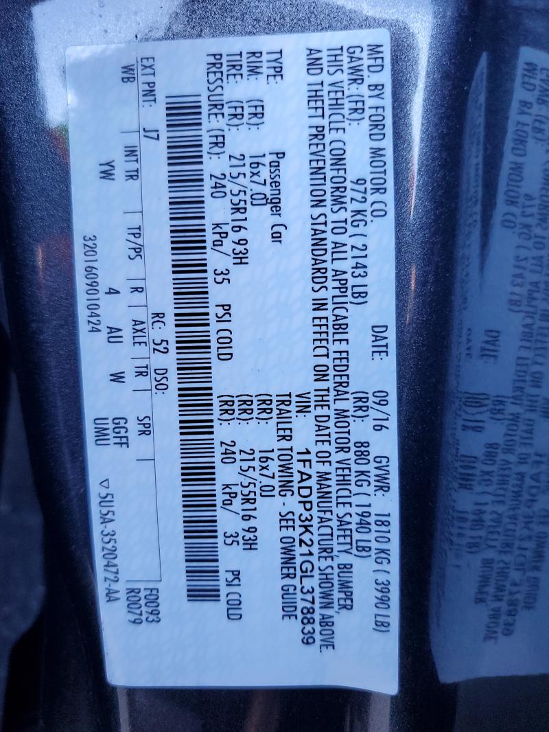 2016 FORD FOCUS SE - 1FADP3K21GL378839