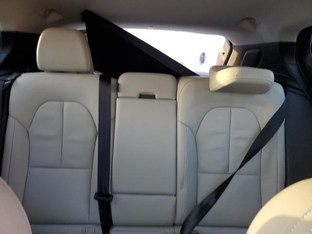 2022 VOLVO XC40 T5 MO - YV4162UKXN2739847