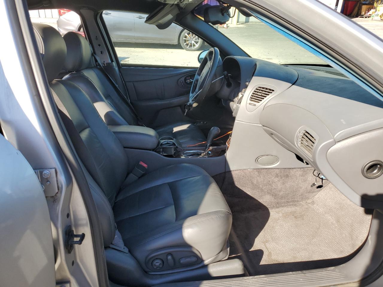 Lot #3280531128 2002 OLDSMOBILE AURORA 4.0