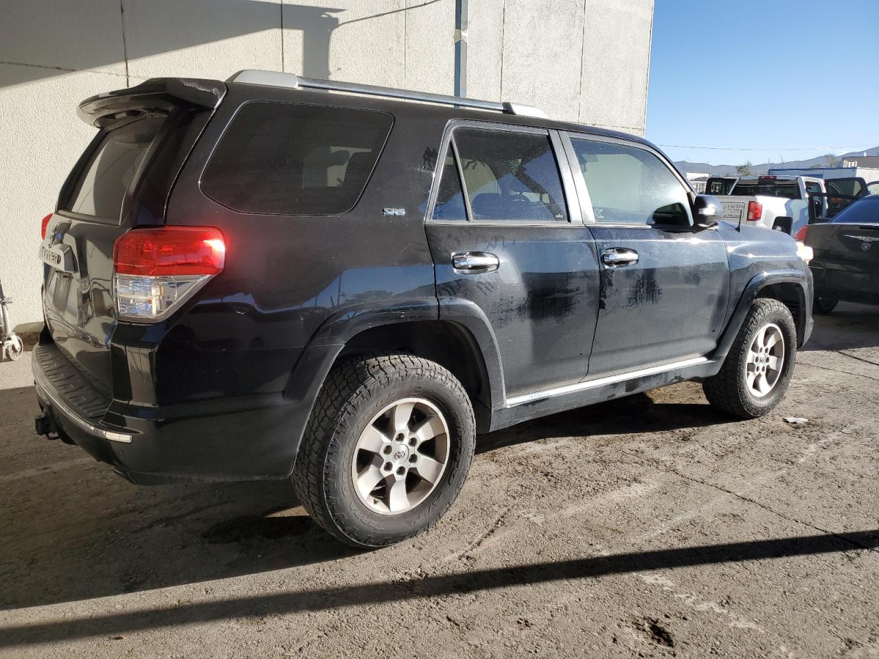 TOYOTA 4RUNNER SR5
