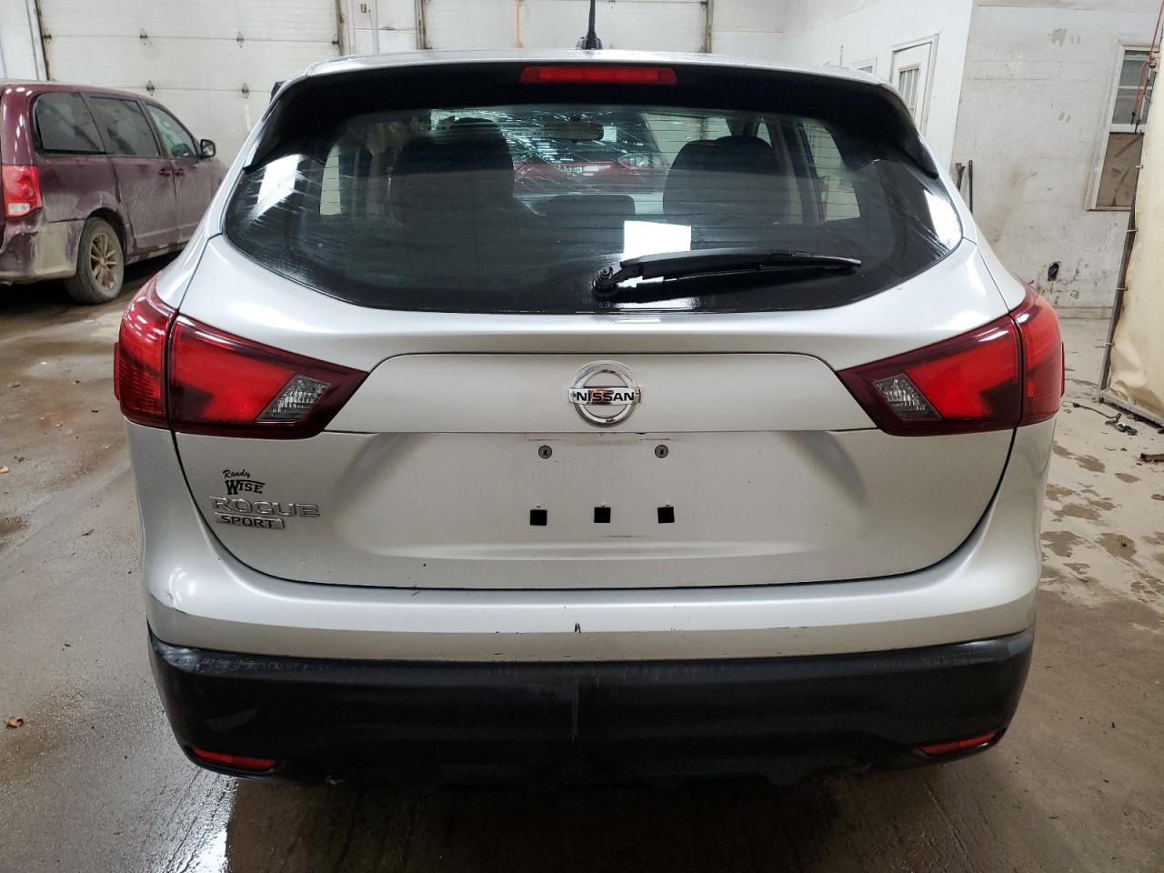 NISSAN ROGUE SPORT S