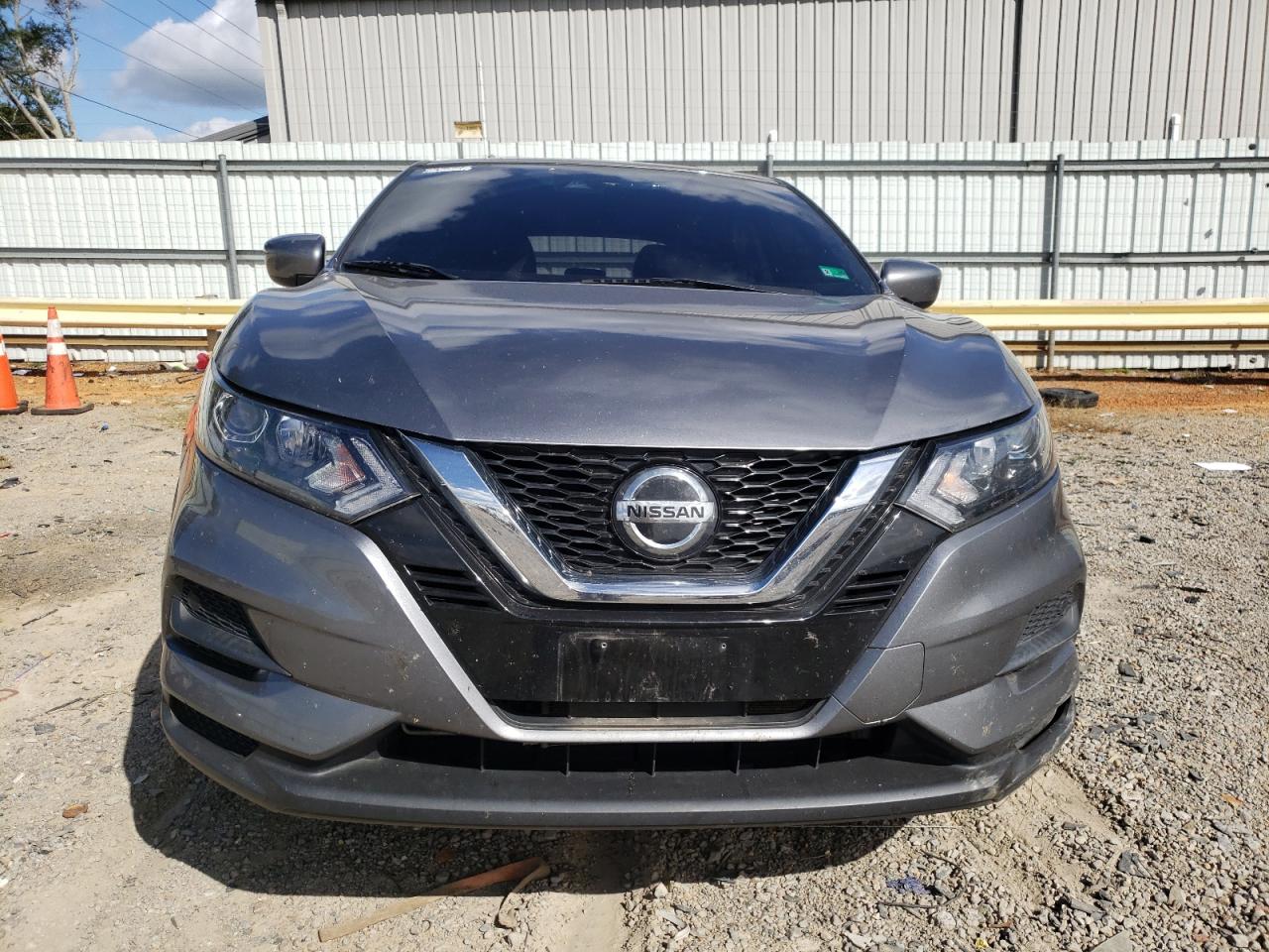 NISSAN ROGUE SPORT S