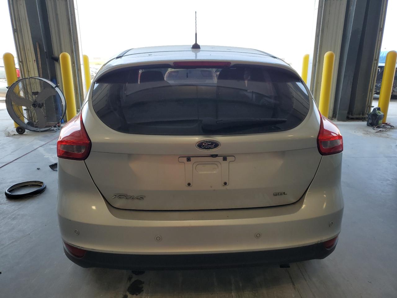 FORD FOCUS SEL