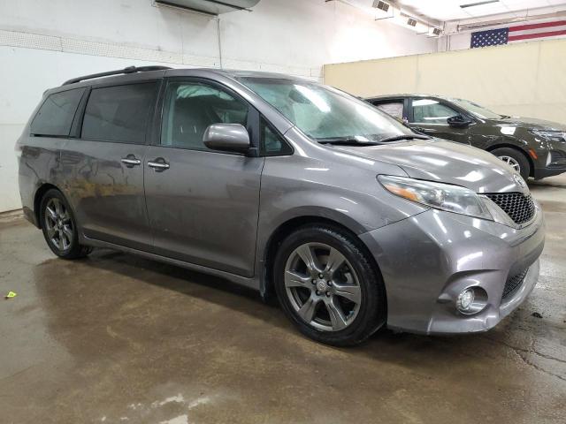 2017 TOYOTA SIENNA SE #3291424134