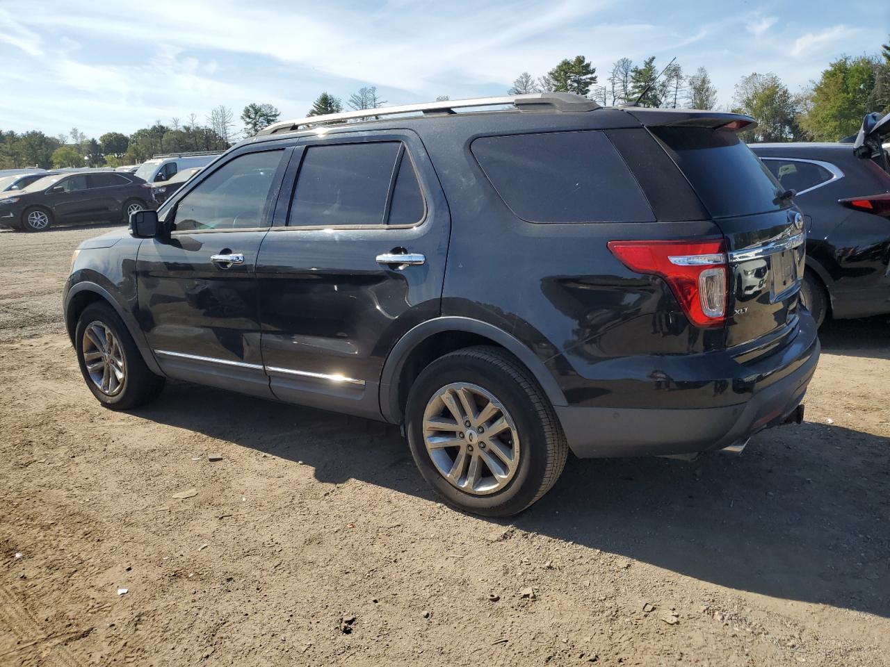 FORD EXPLORER XLT