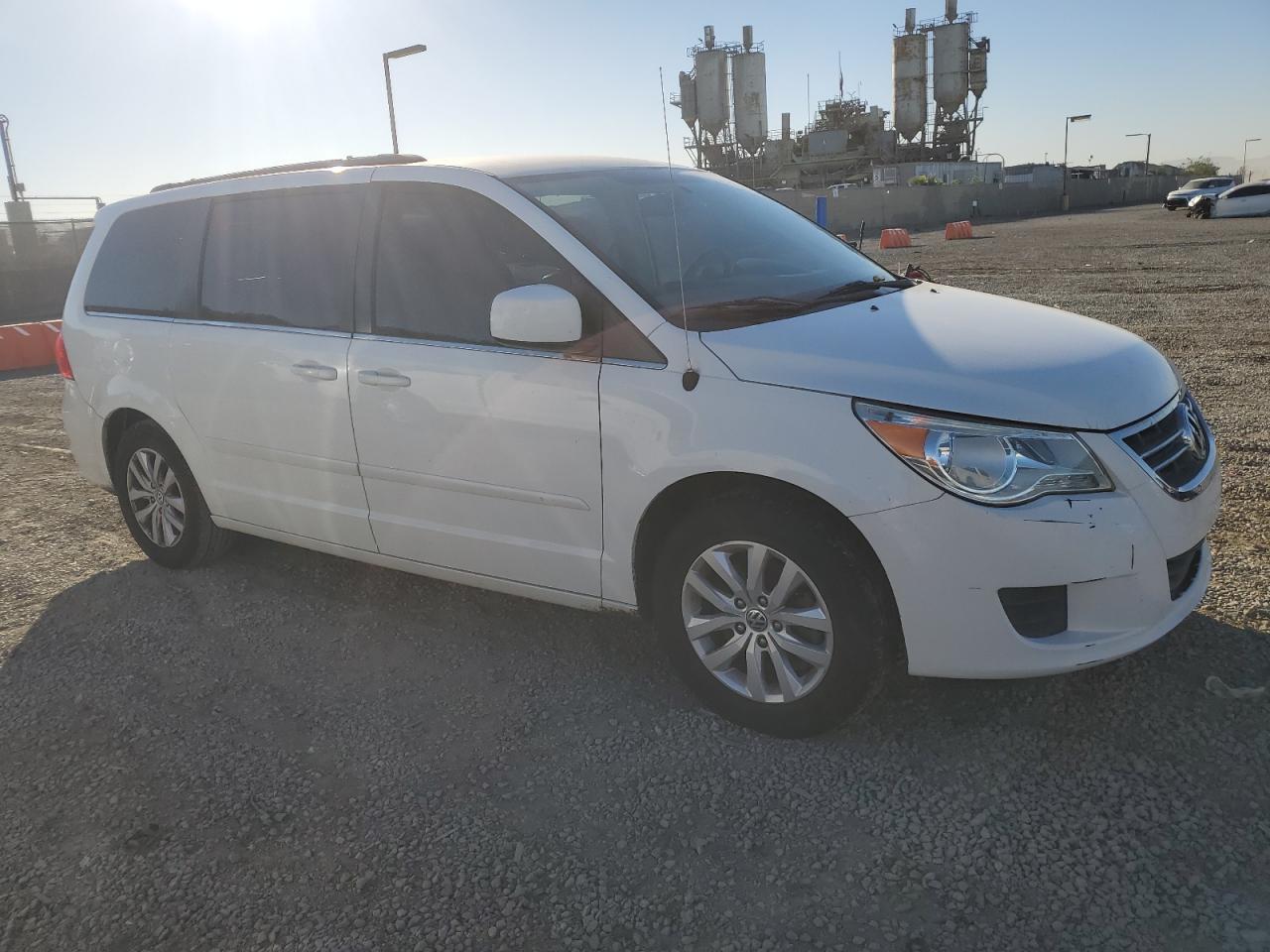 VOLKSWAGEN ROUTAN SE