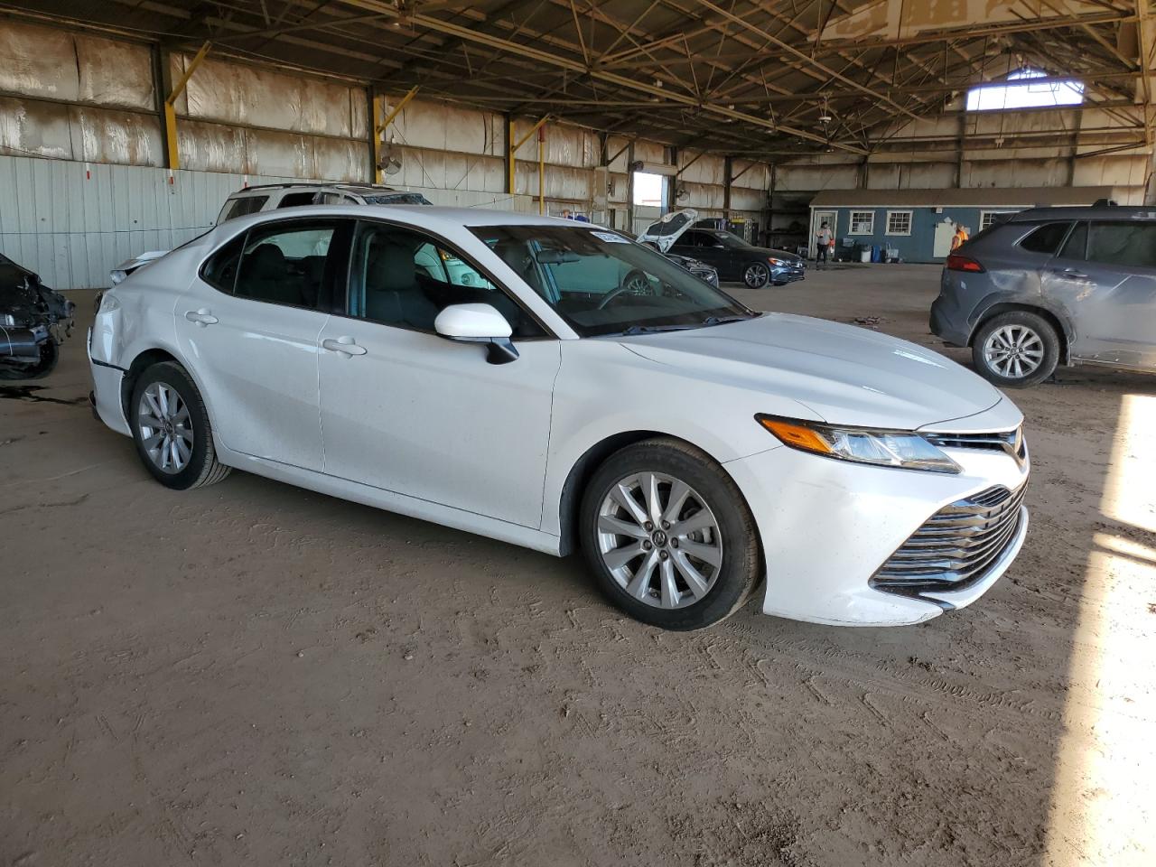 TOYOTA CAMRY L