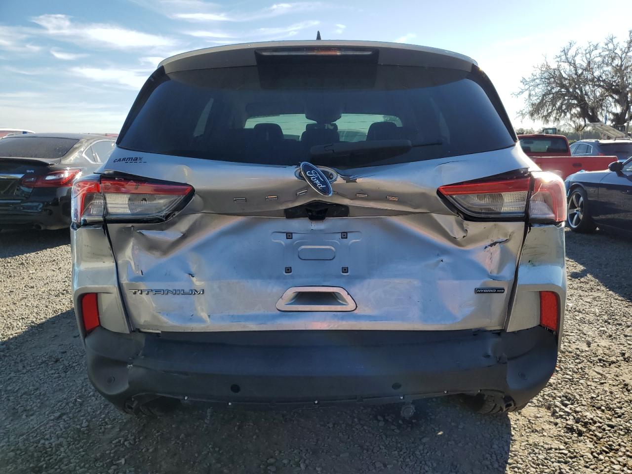 FORD ESCAPE TITANIUM