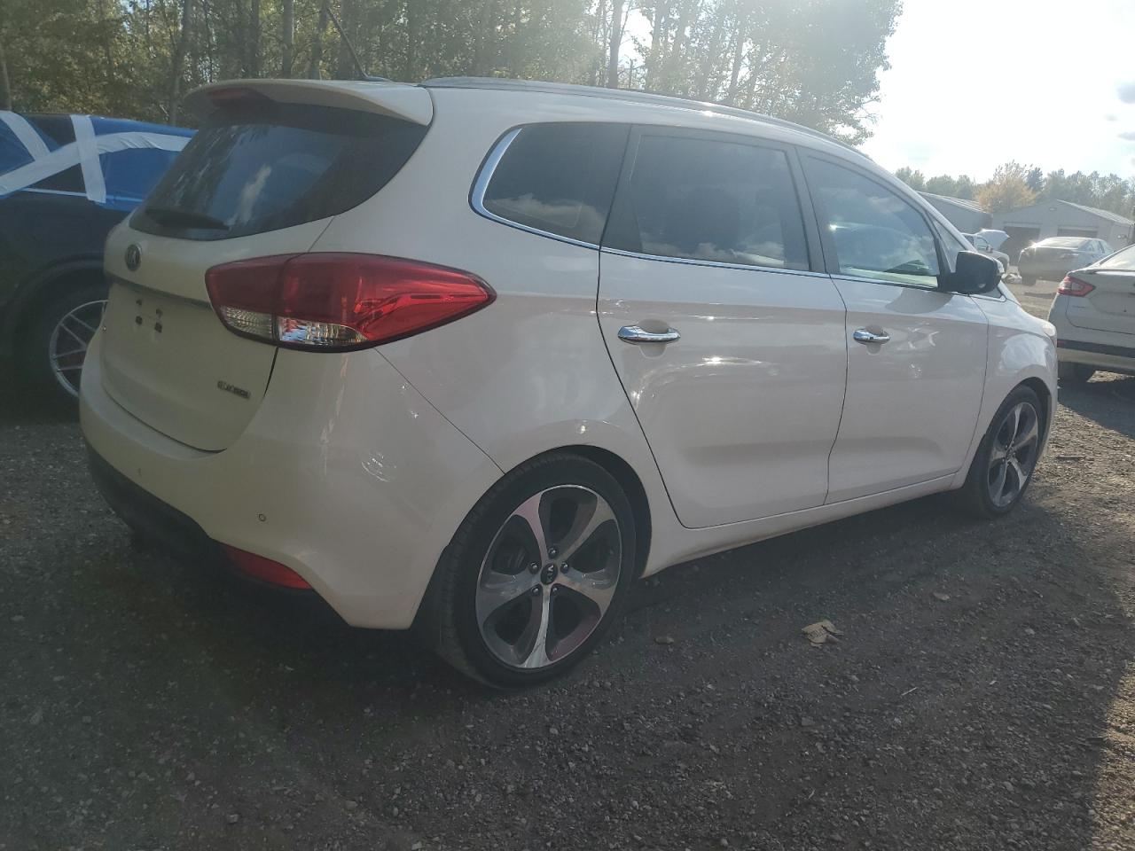 KIA RONDO