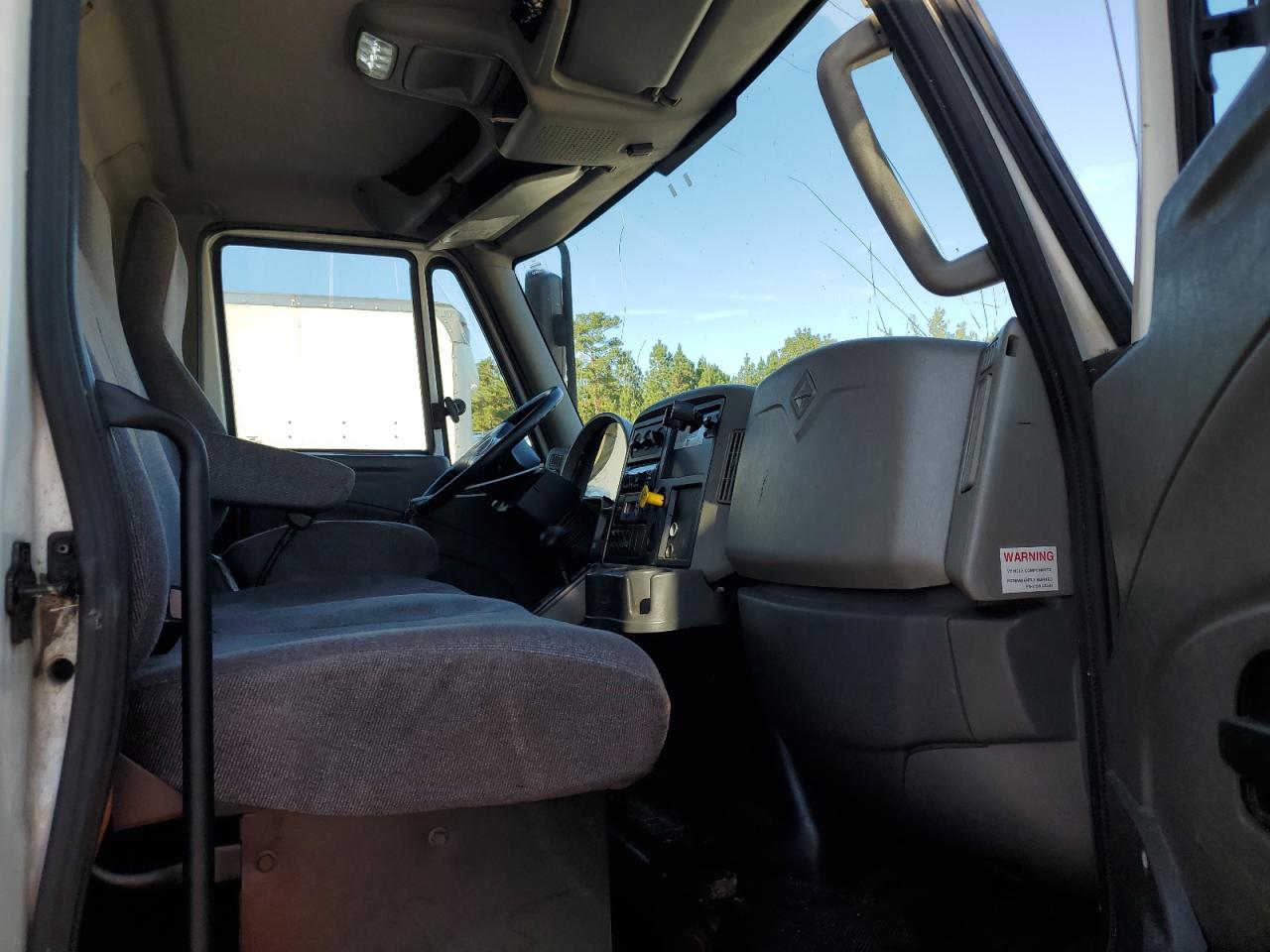 Lot #3285651288 2019 INTERNATIONAL 4000 4300