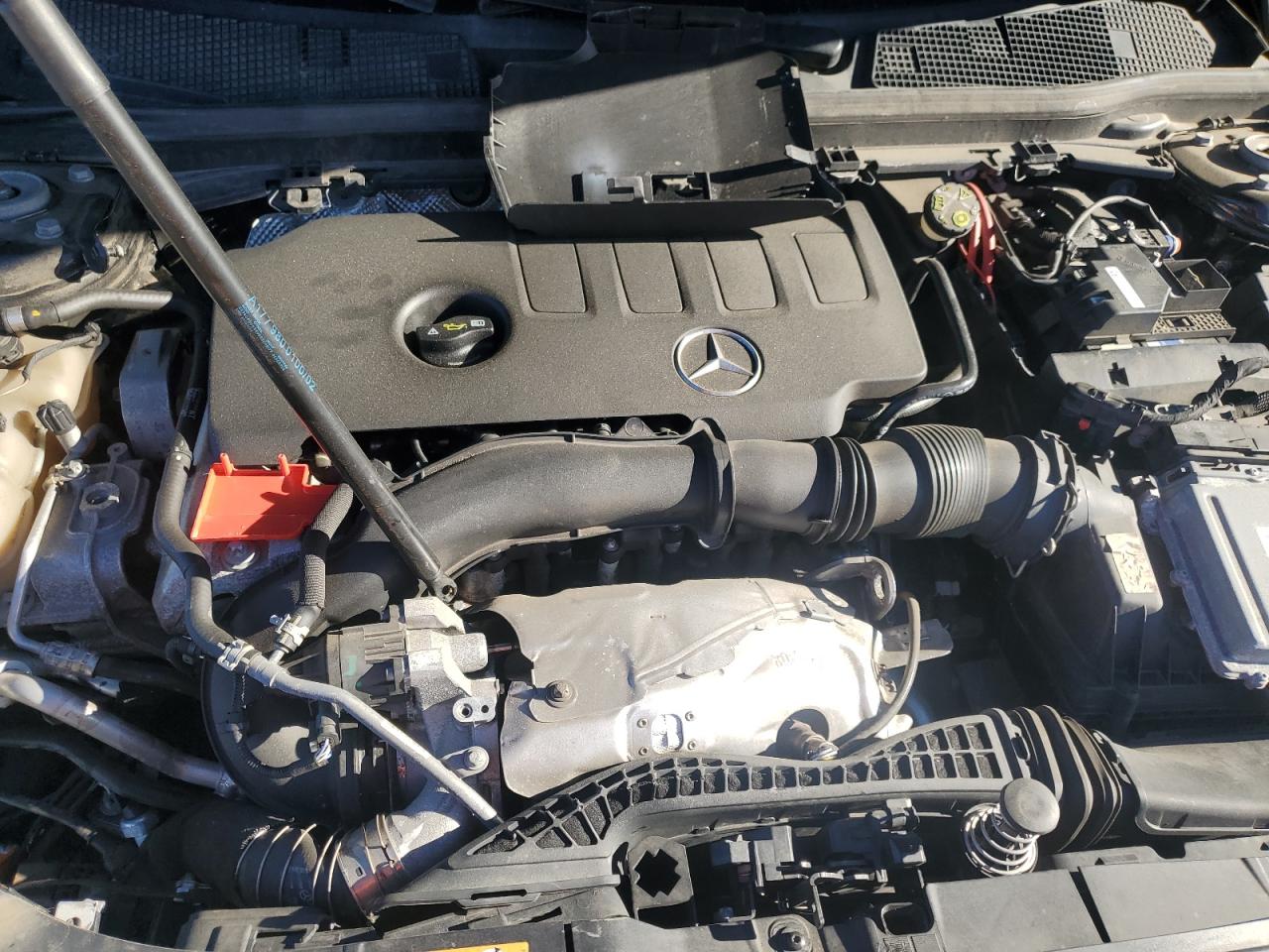 MERCEDES-BENZ A-CLASS 220 4MATIC