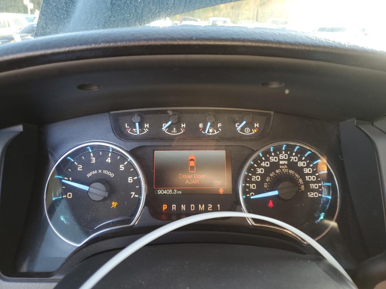 FORD F-150 SUPER CAB