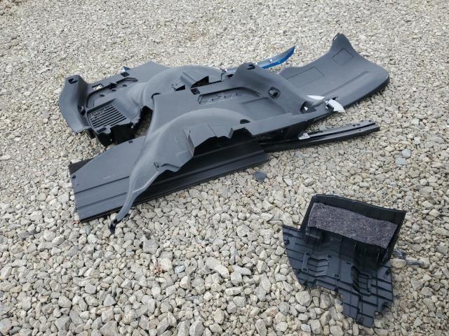 2017 TOYOTA RAV4 HV LE - JTMRJREV5HD122483