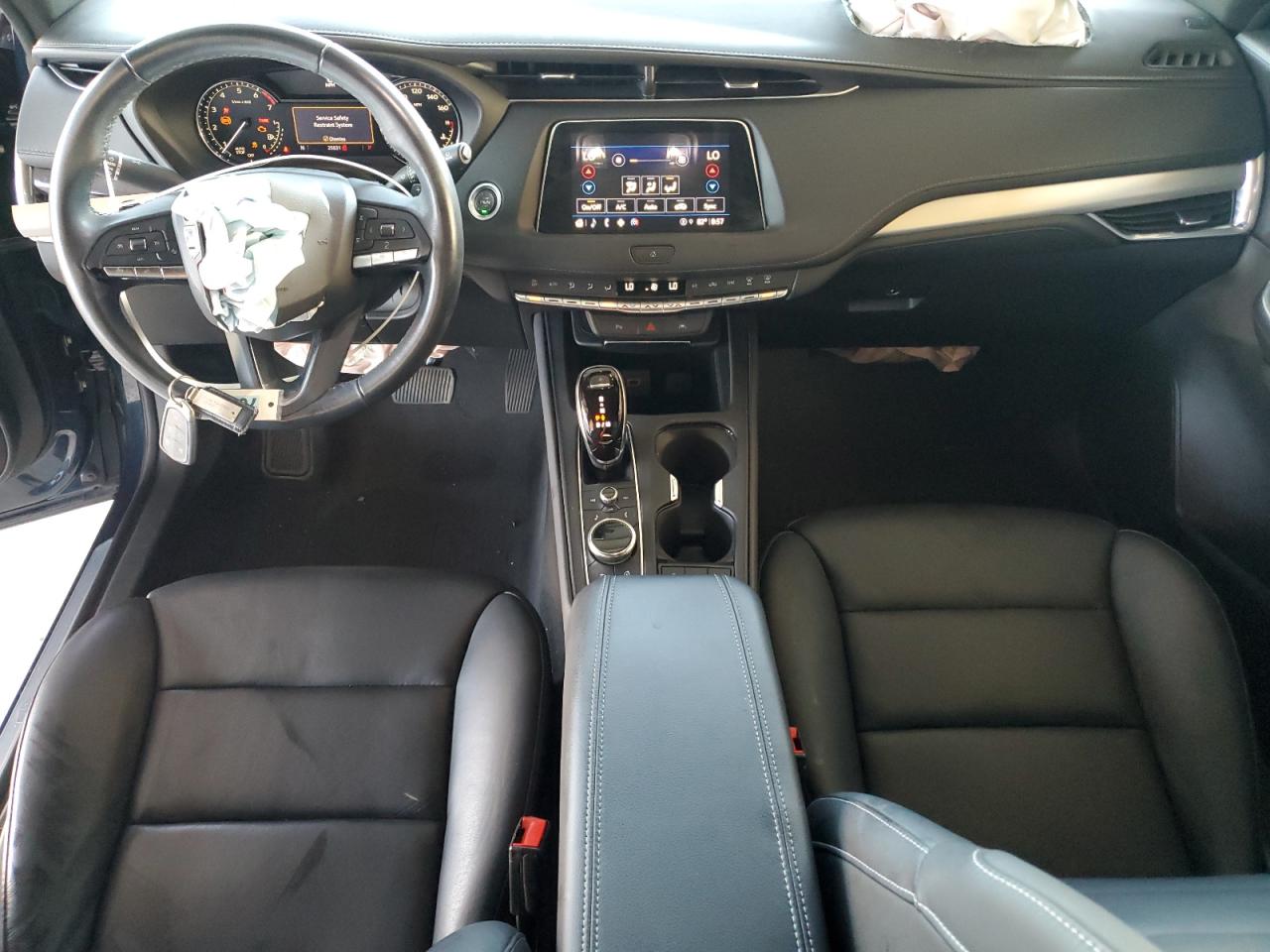 CADILLAC XT4 PREMIUM LUXURY