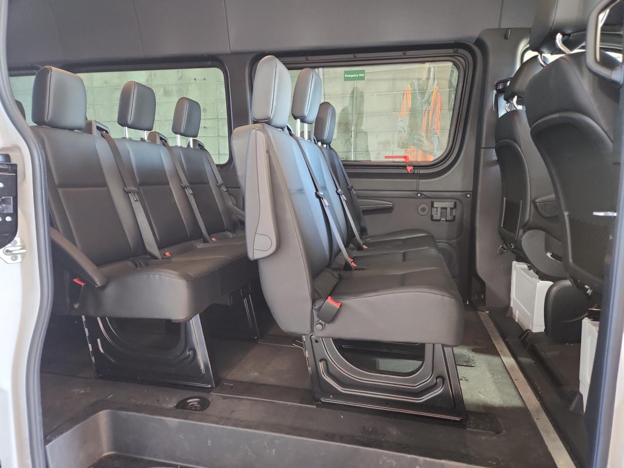 MERCEDES-BENZ SPRINTER 2500