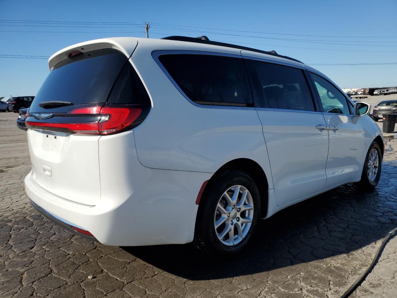 CHRYSLER PACIFICA TOURING L