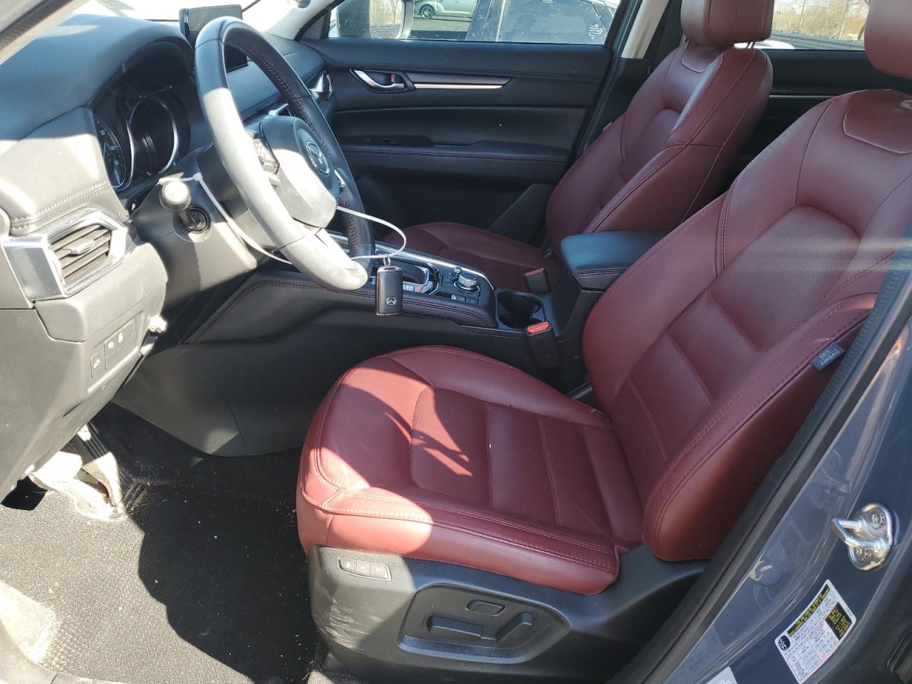 MAZDA CX-5 CARBON EDITION