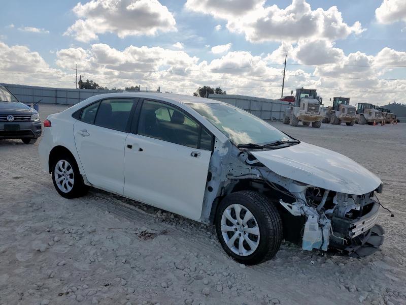 2024 TOYOTA COROLLA LE - JTDBCMFEXR3048224