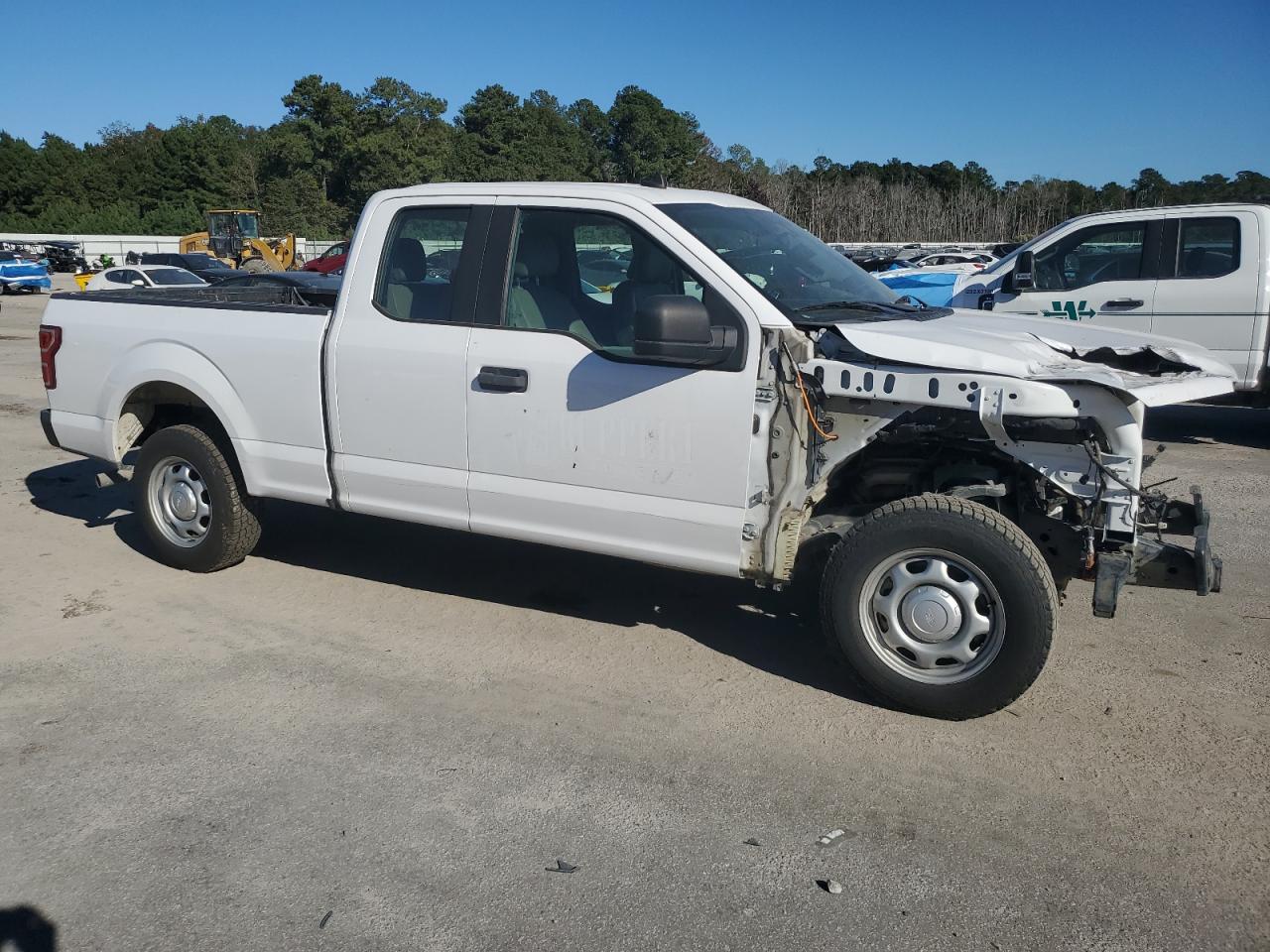 FORD F-150 SUPER CAB