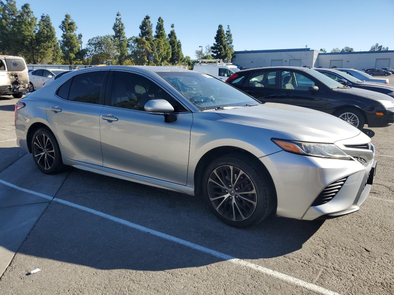 Lot #3308600503 2018 TOYOTA CAMRY L