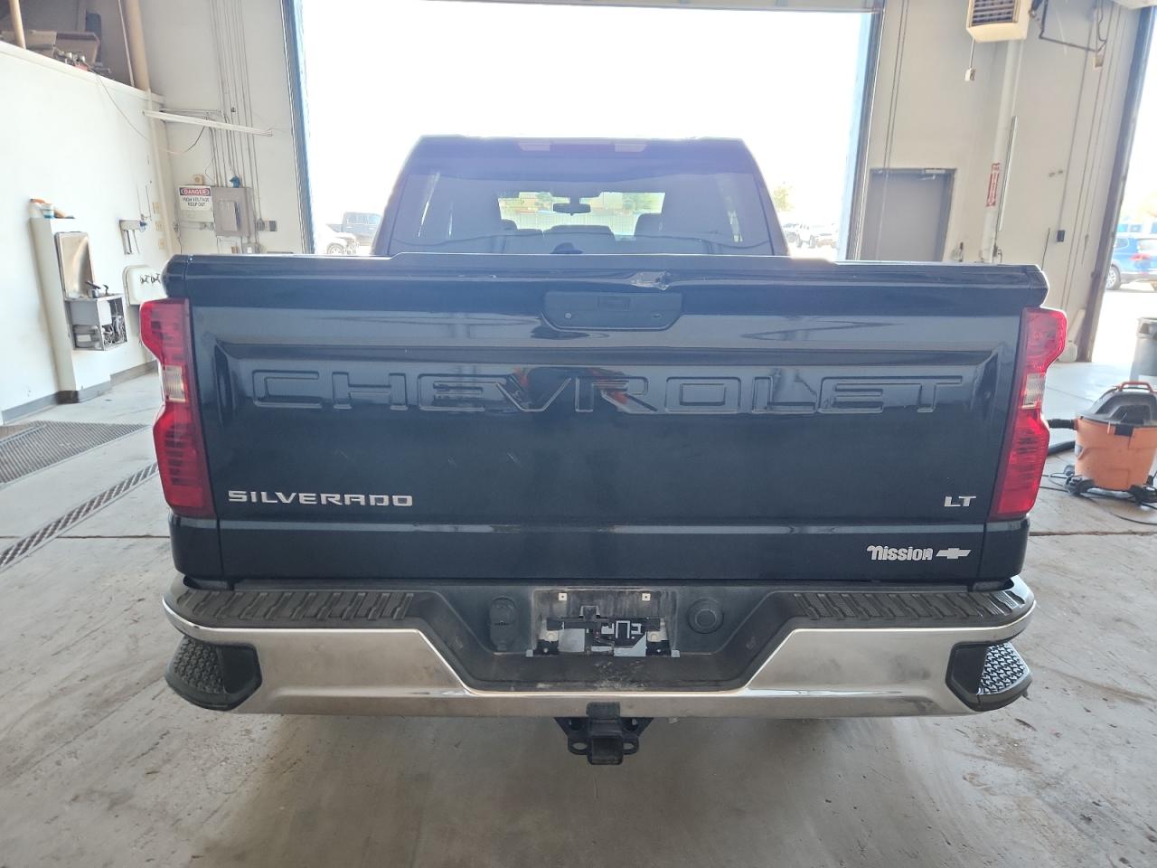 CHEVROLET SILVERADO C1500 LT