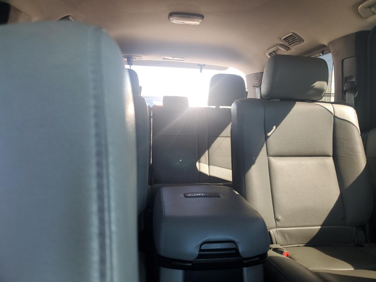 TOYOTA SEQUOIA PLATINUM