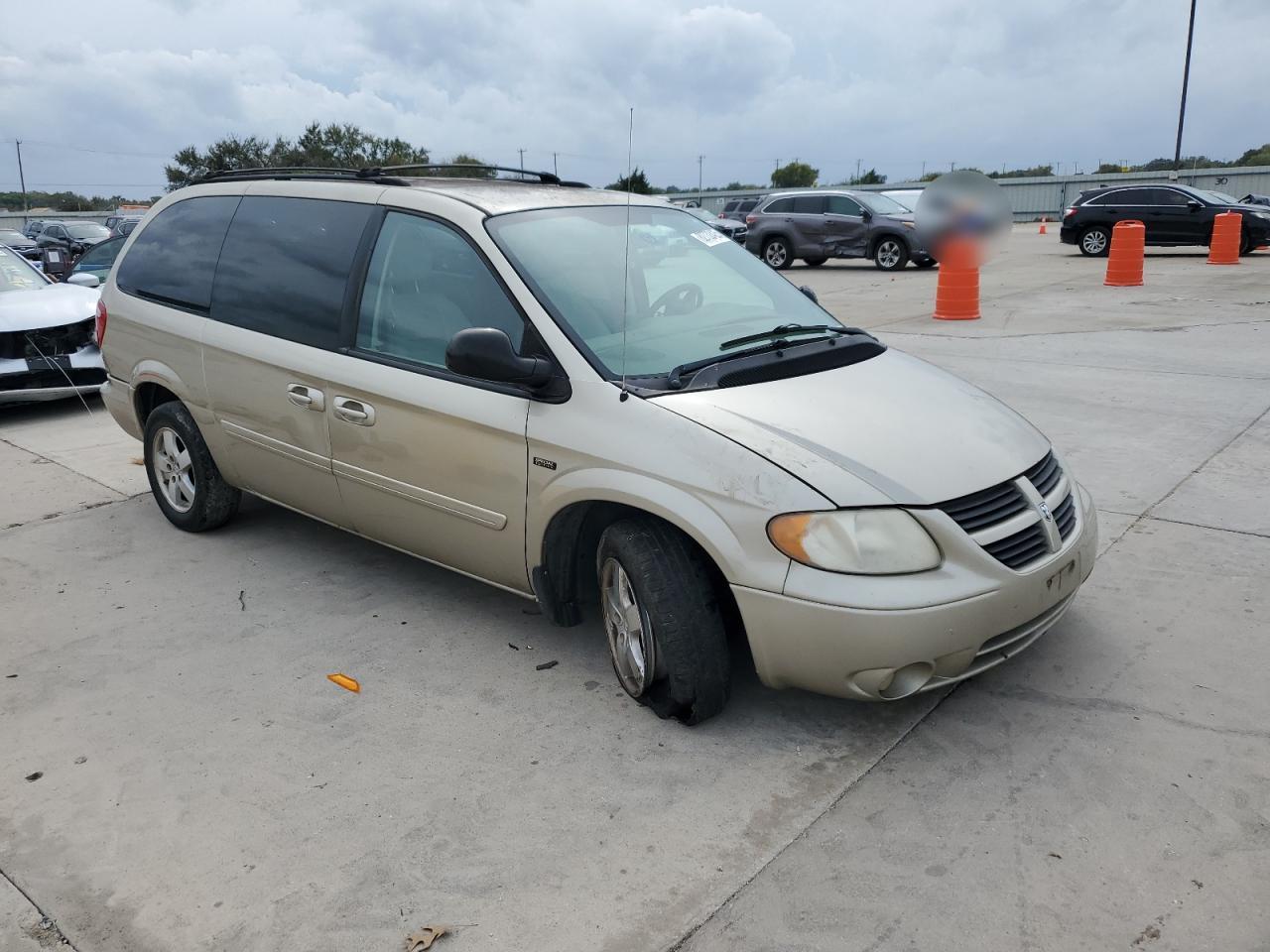 Lot #3304932556 2007 DODGE GRAND CARA