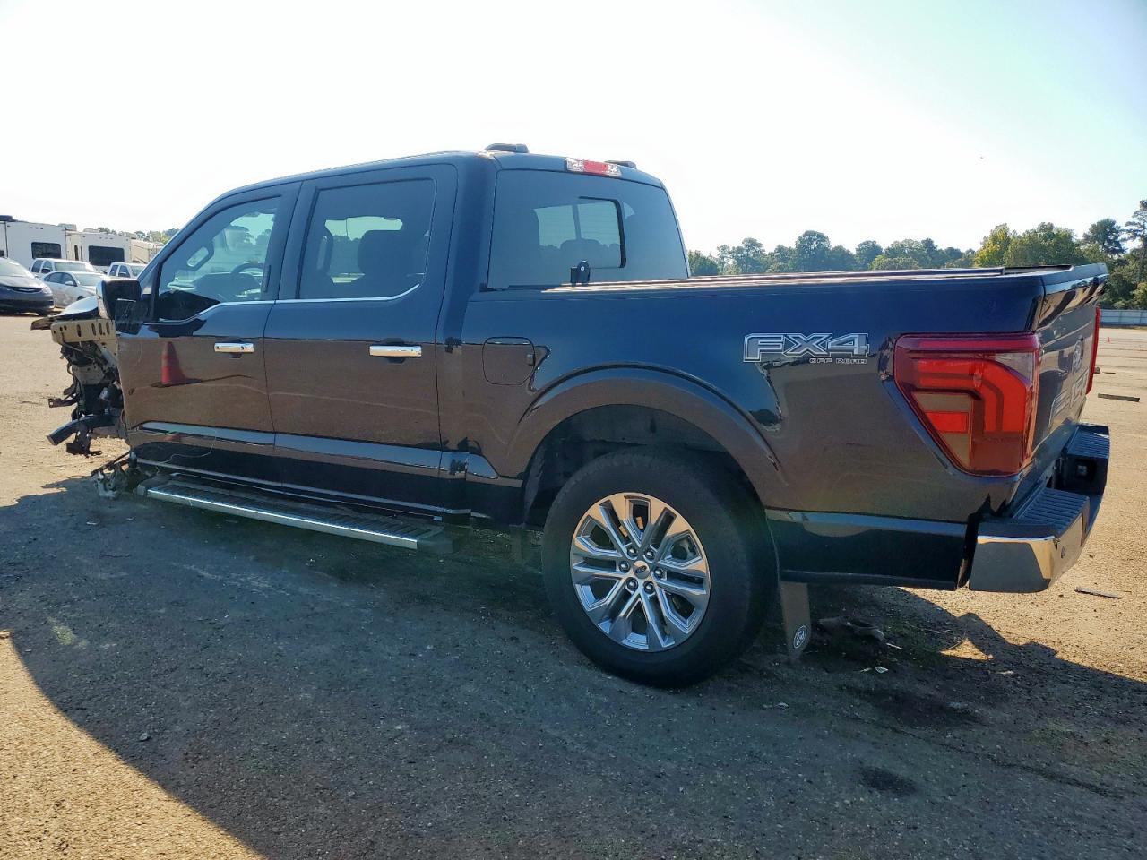 FORD F-150 LARIAT
