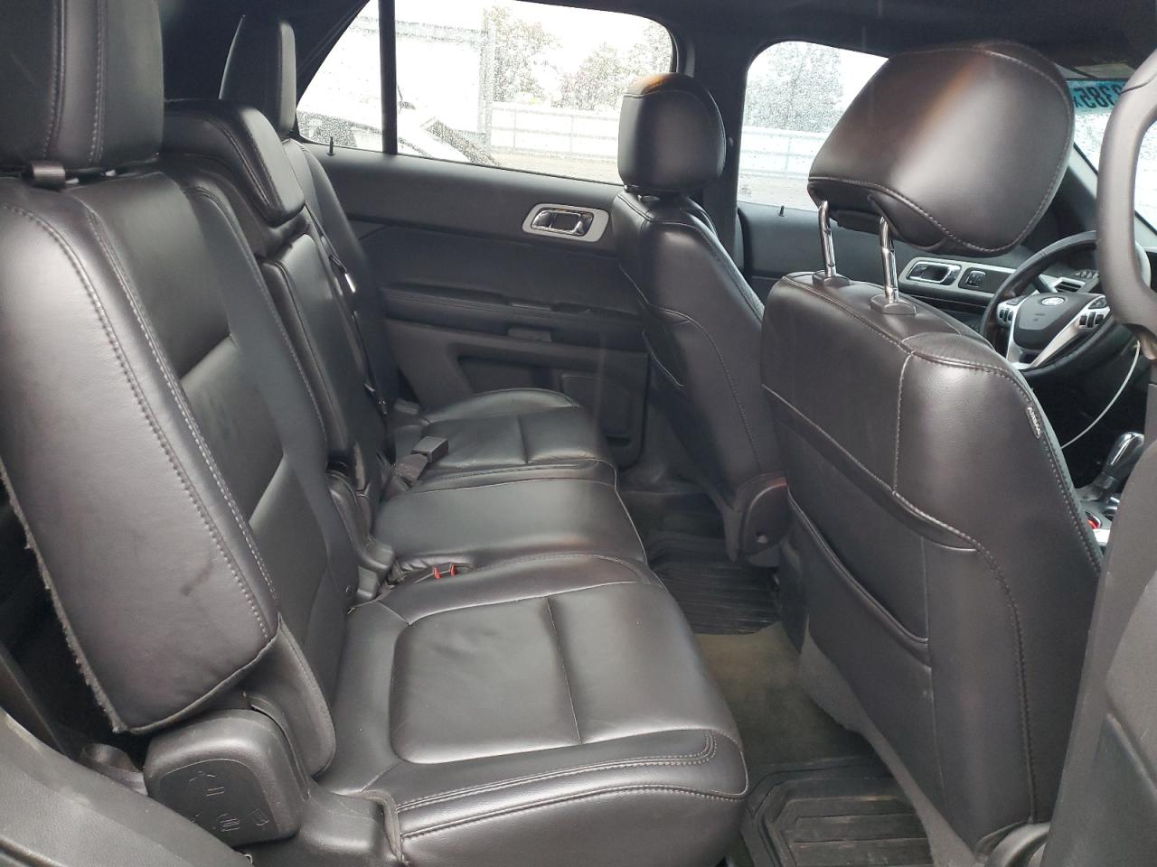 FORD EXPLORER LIMITED