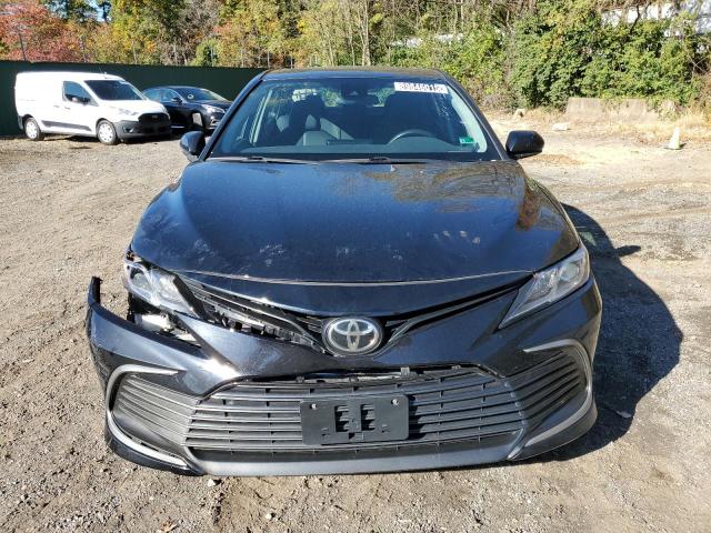 2022 TOYOTA CAMRY LE - 4T1C11AK2NU617993