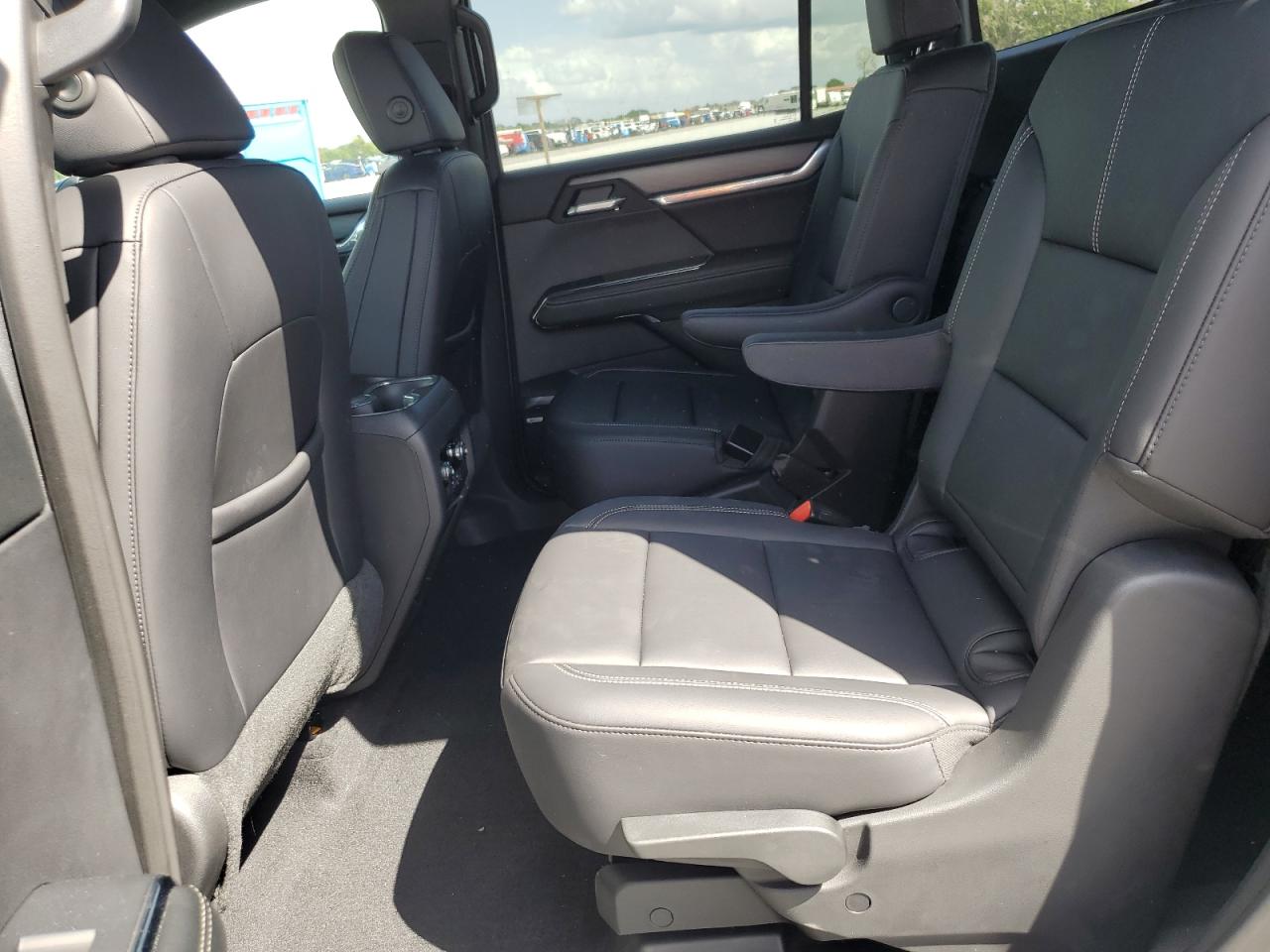 GMC ACADIA ELEVATION