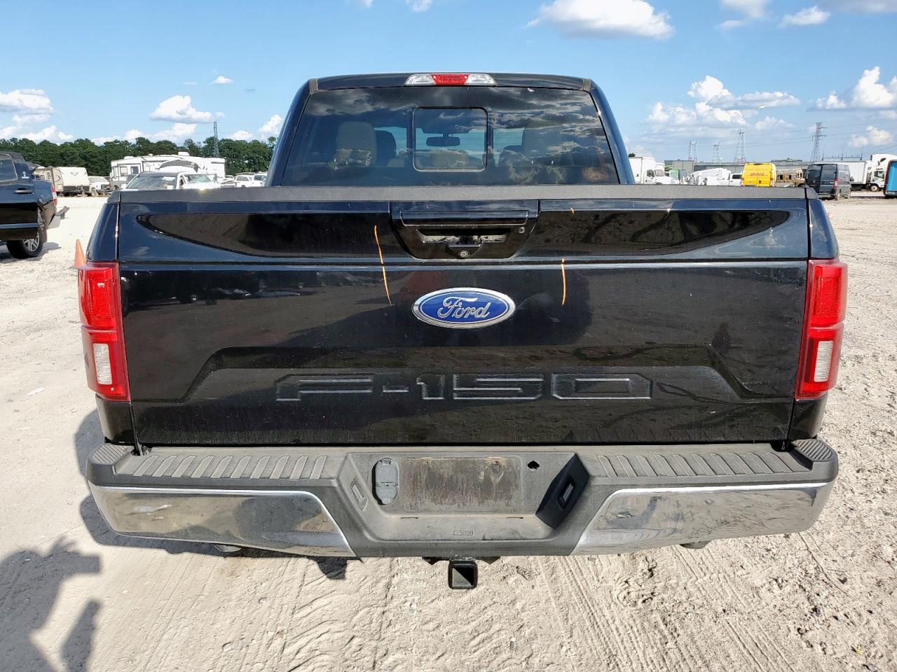 FORD F-150 SUPERCREW