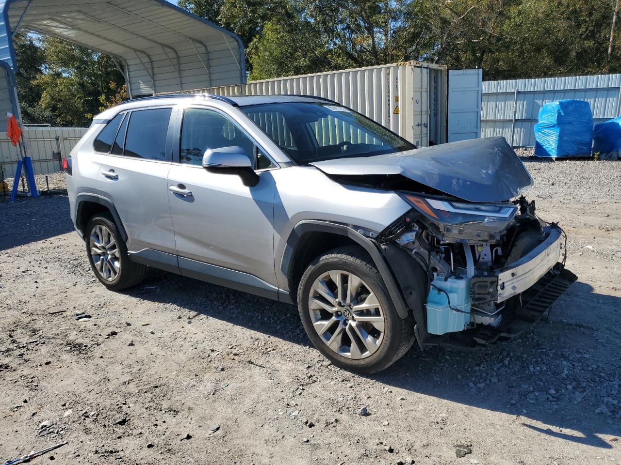 TOYOTA RAV4 XLE PREMIUM