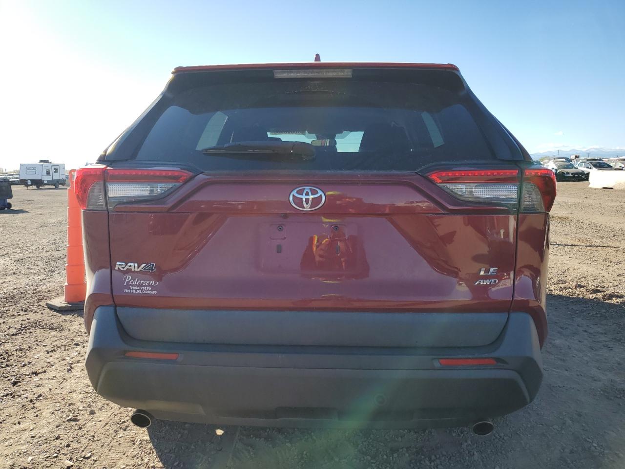 TOYOTA RAV4 LE