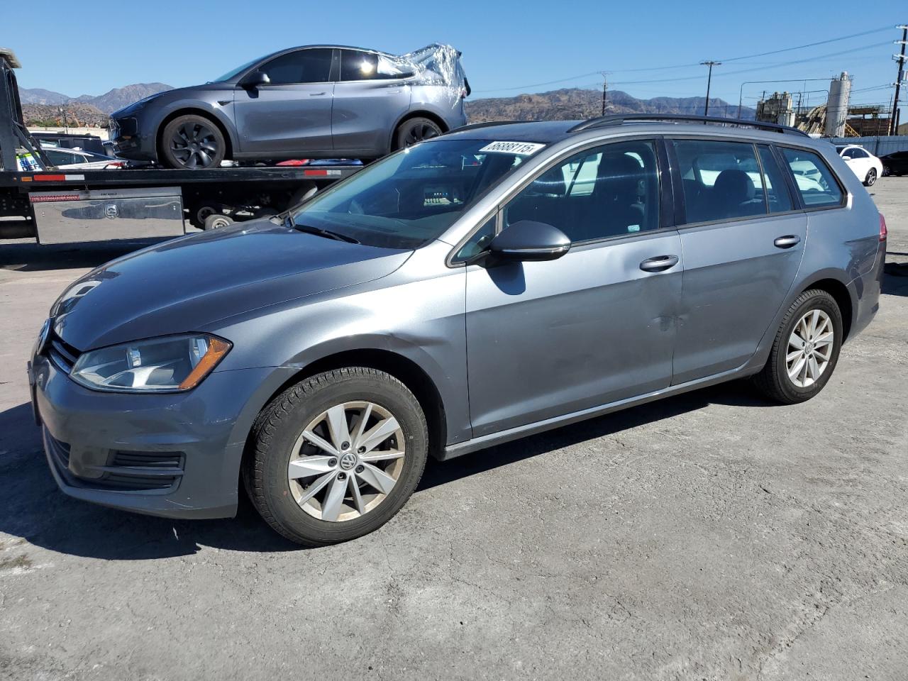 VOLKSWAGEN GOLF SPORTSVAN S