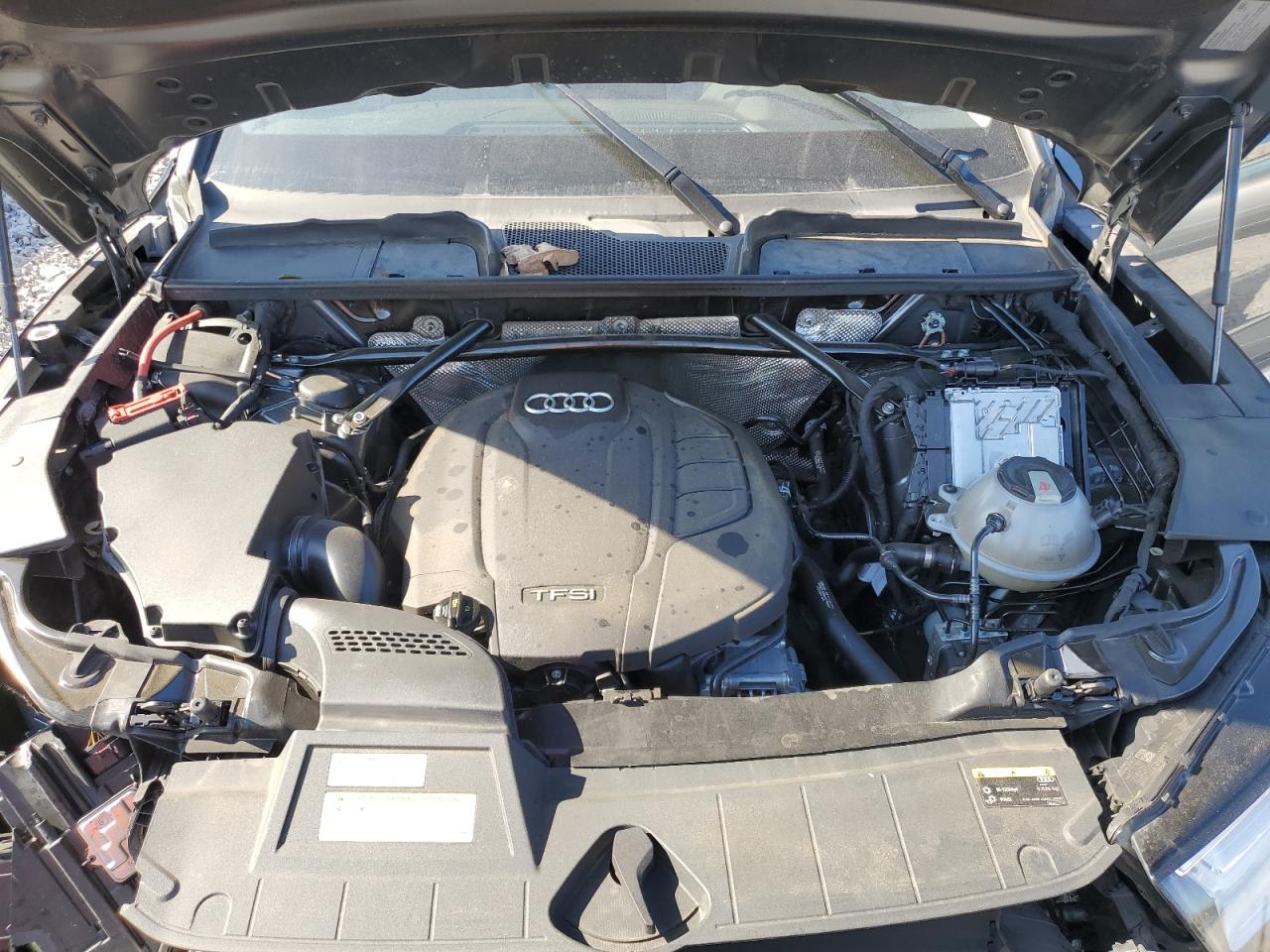 AUDI Q5 PREMIUM PLUS