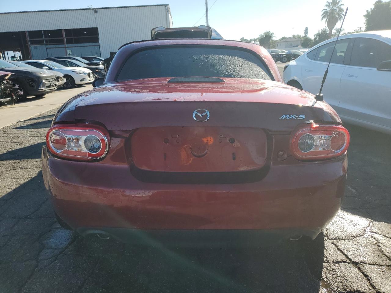 MAZDA MX-5 MIATA