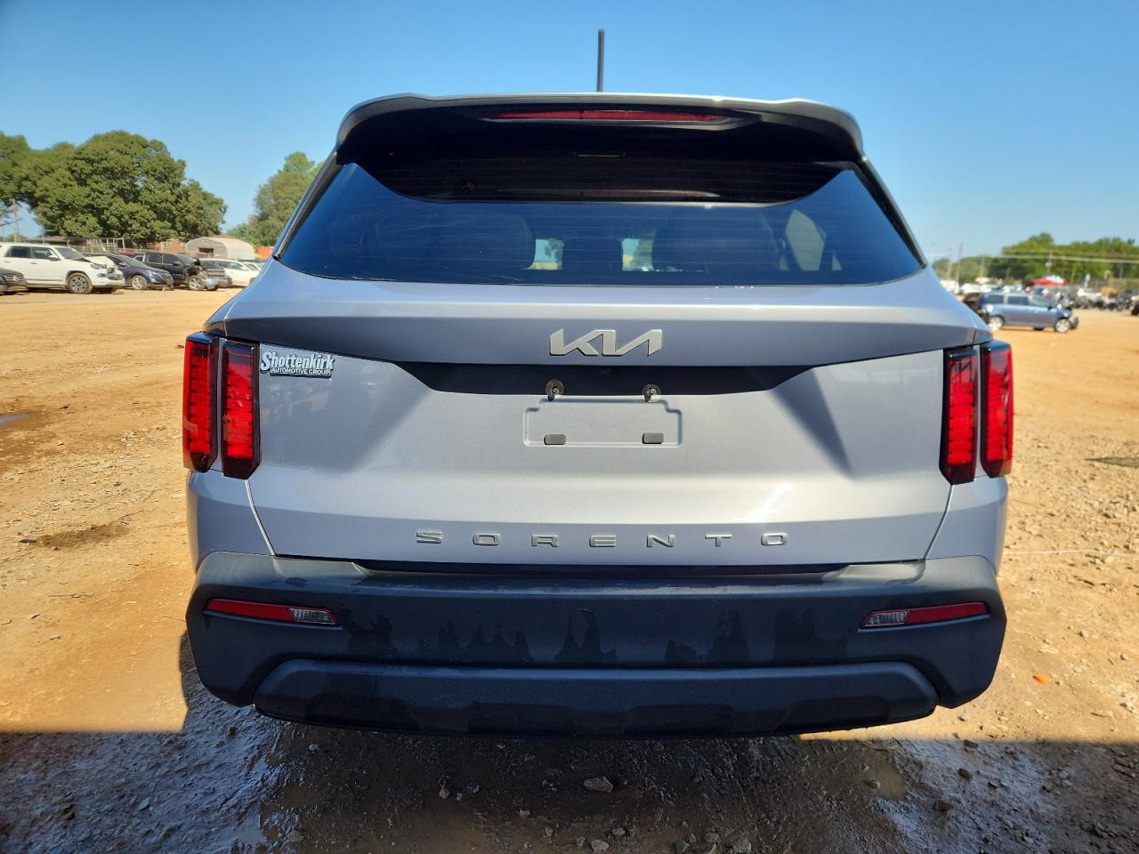 KIA SORENTO LX