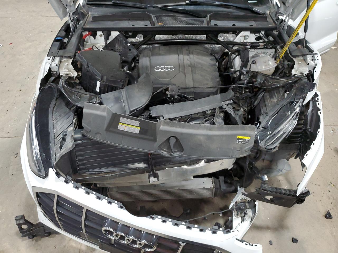 AUDI Q5 PREMIUM PLUS