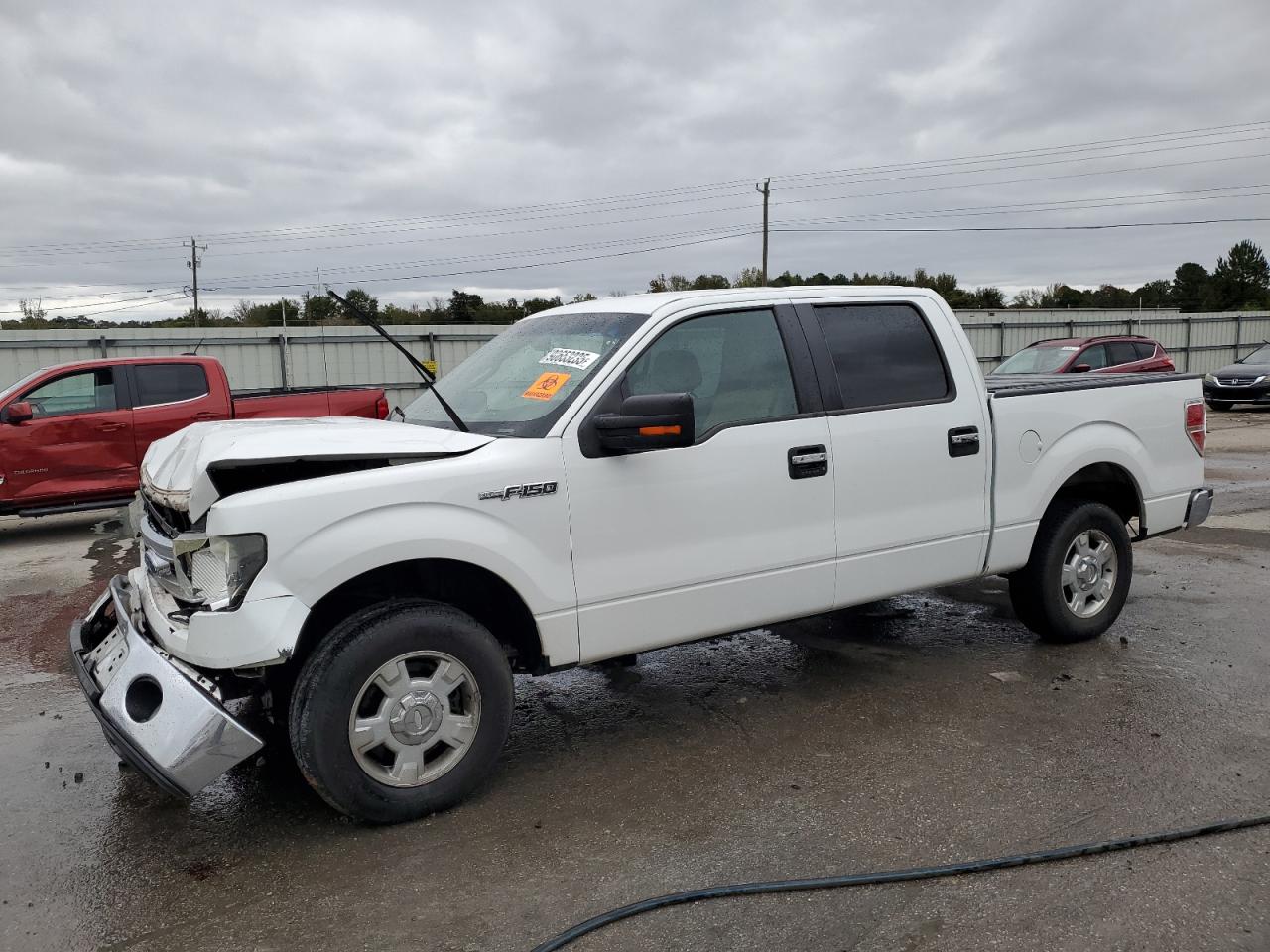 FORD F-150 SUPERCREW