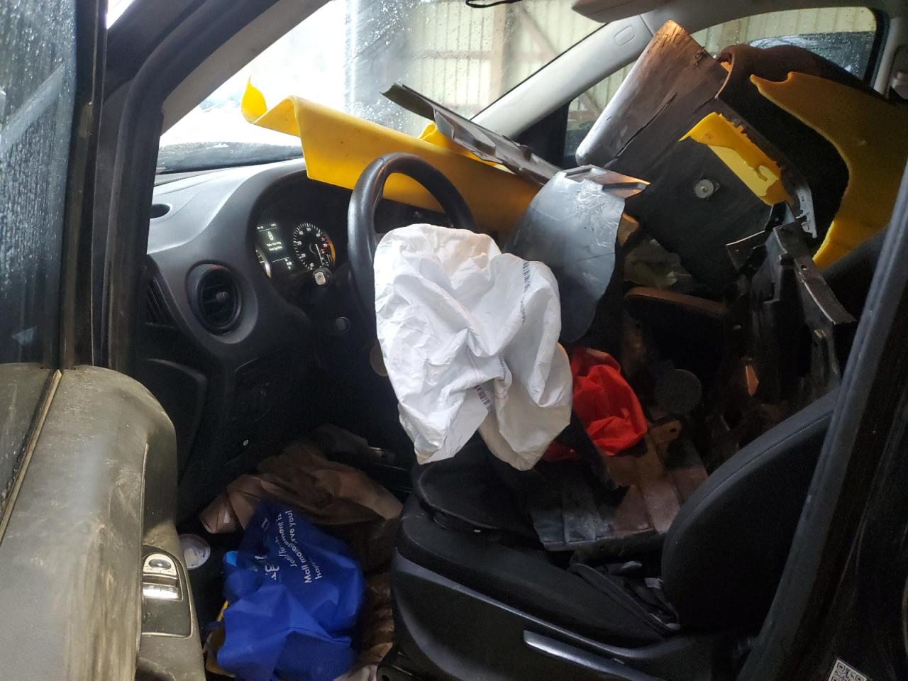 MERCEDES-BENZ METRIS