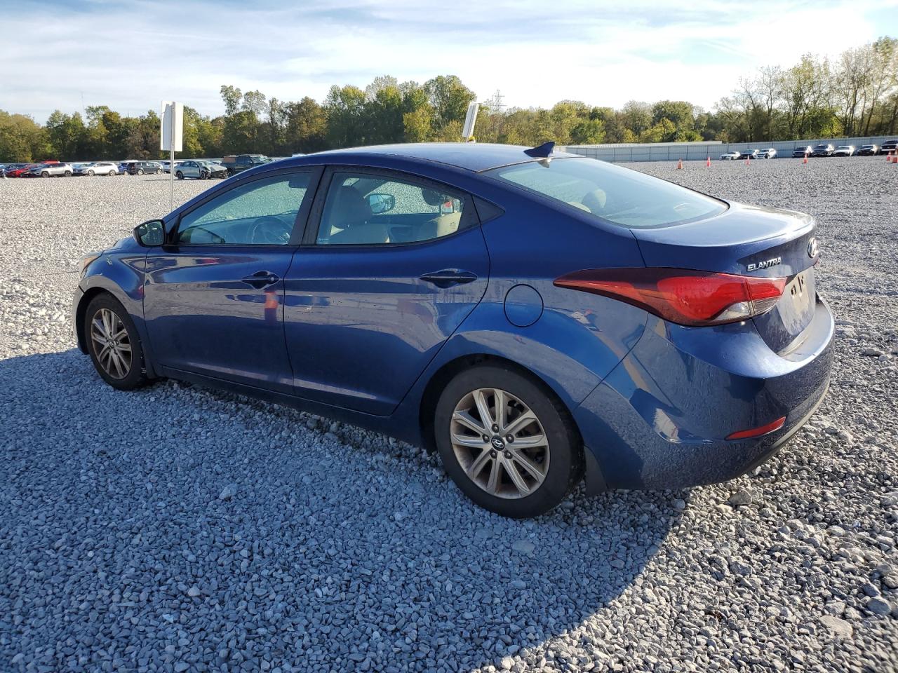Lot #3312403123 2015 HYUNDAI ELANTRA SE