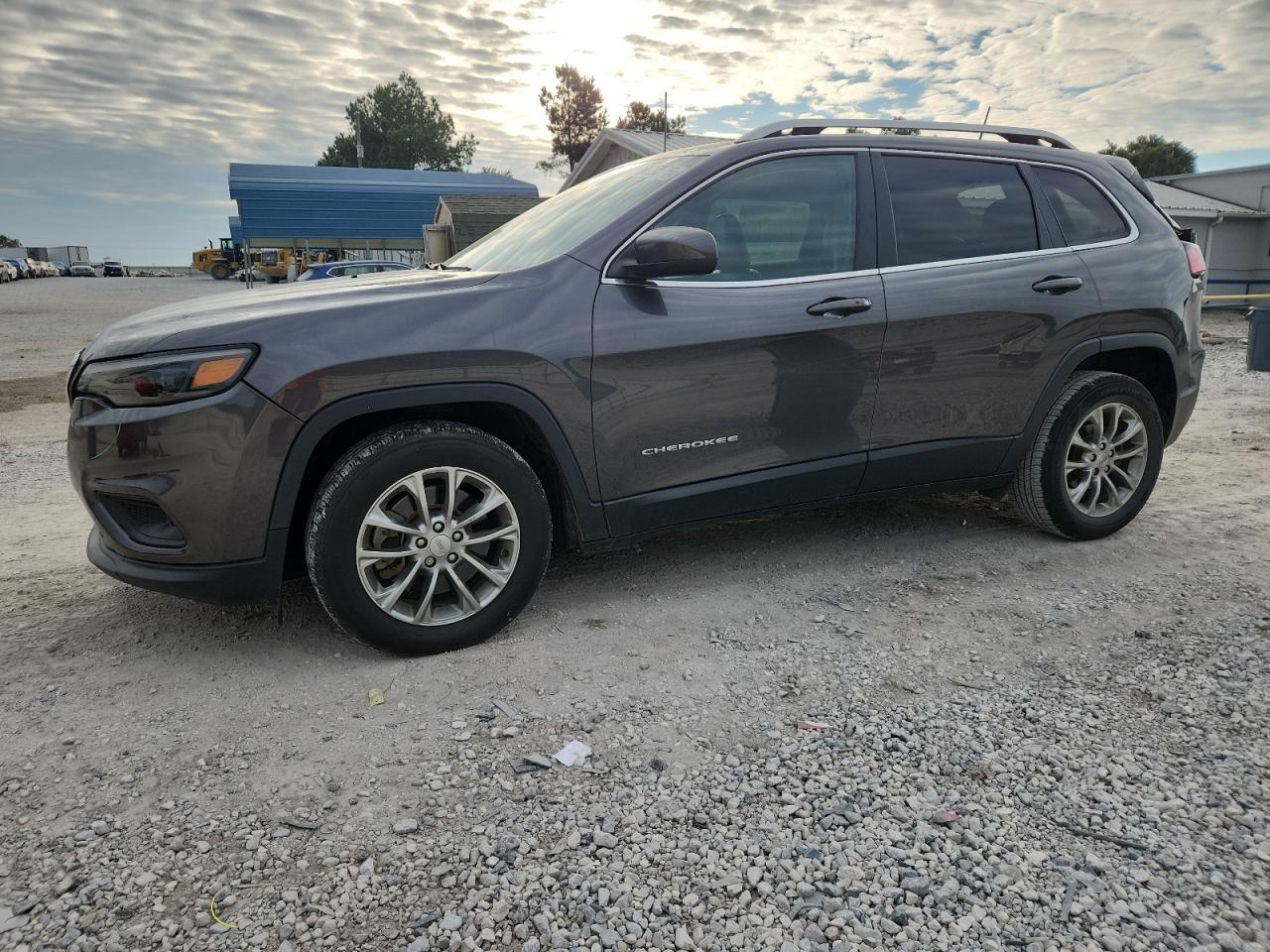 JEEP GRAND CHEROKEE LATITUDE PLUS