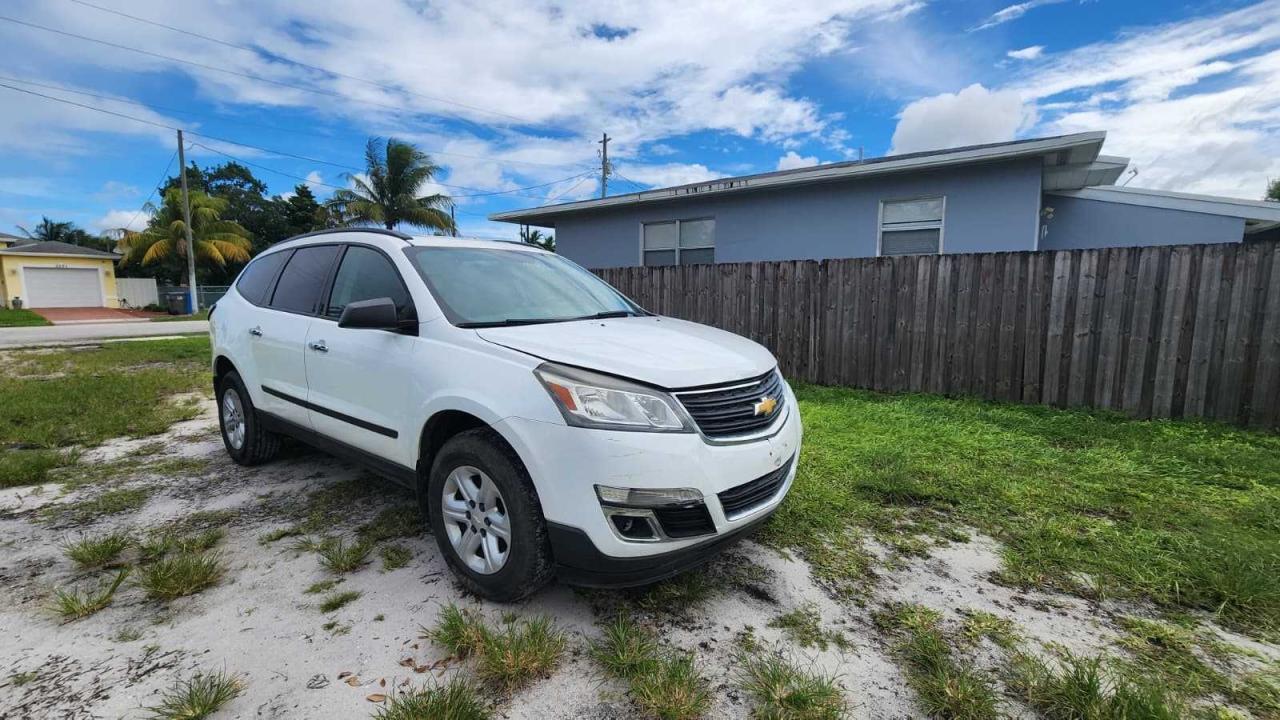 CHEVROLET TRAVERSE LS
