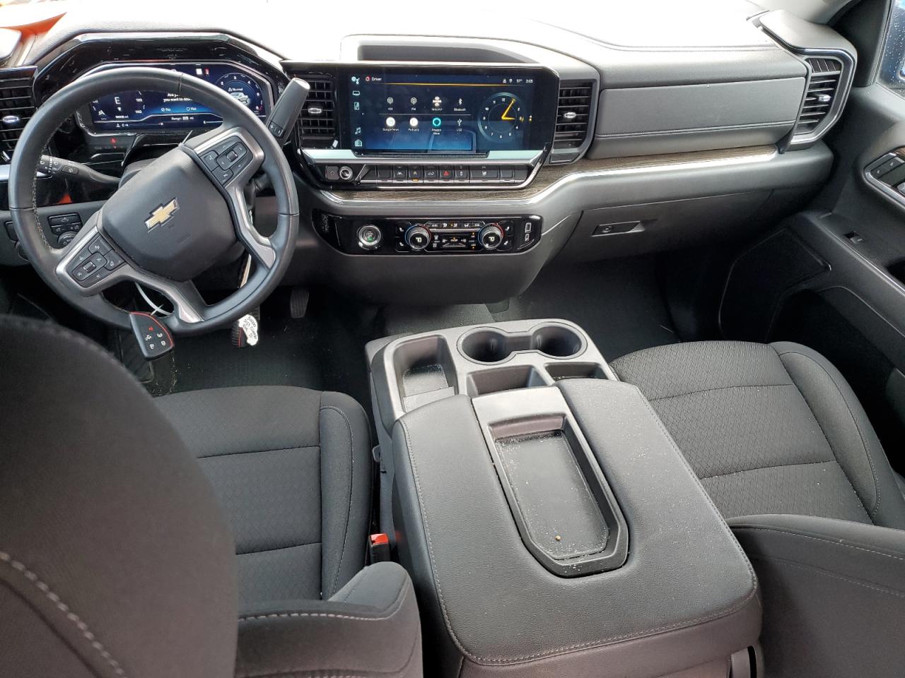 CHEVROLET SILVERADO C1500 LT